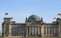 Βερολίνο για τις συντάξεις: «Εικασίες» τα δημοσιεύματα περί μη περικοπής