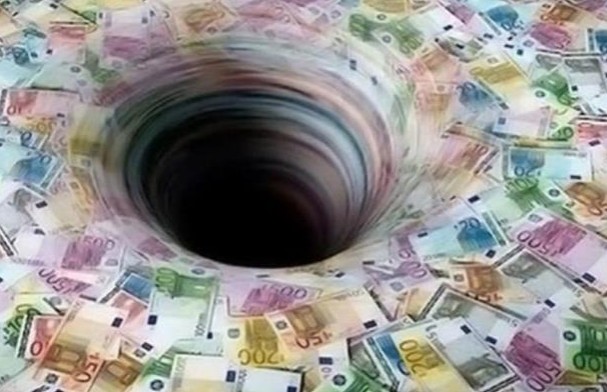 Κύπρος: Βόμβα €665 εκατομμυρίων - Μαύρες τρύπες στην Οικονομία - Φωτογραφία 1