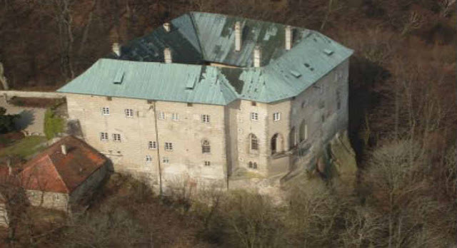 Houska: Το στοιχειωμένο κάστρο που χτίστηκε πάνω σε… πύλη της Κολάσεως [video] - Φωτογραφία 3