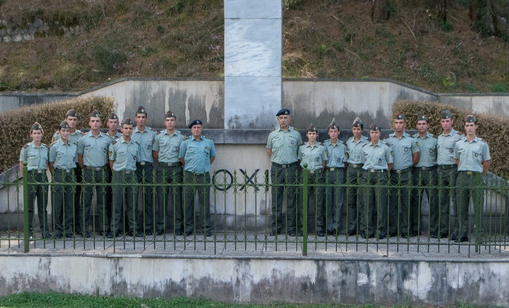 Επίσκεψη Σπουδαστών IΙΙης Τάξης ΣΜΥ στους μαρτυρικούς Λιγκιάδες και Ύψωμα Μαχητή στο Καλπάκι (10 ΦΩΤΟ) - Φωτογραφία 2