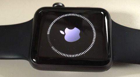 To Apple Watch Series 4 μετατρέπεται σε τούβλο μετά την αλλαγή ώρας - Φωτογραφία 3