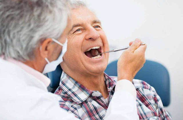 Κακή στοματική υγιεινή έχουν οι περισσότεροι ηλικιωμένοι, σύμφωνα με τον Οδοντιατρικό Σύλλογο Πειραιώς - Φωτογραφία 1