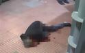 Άγρια σφαγή στην πλατεία Βάθη: Έκοψαν τον λαιμό αλλοδαπού μπροστά στους περαστικούς - Φωτογραφία 2