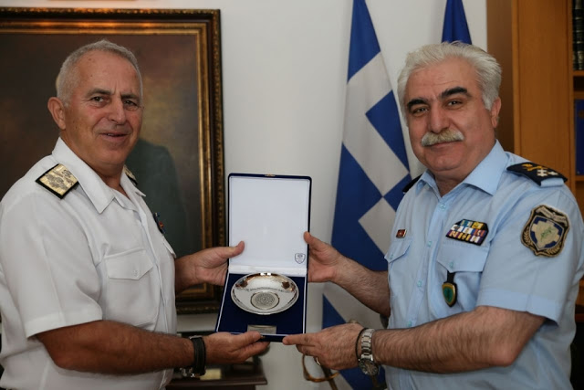 Συνάντηση Αρχηγού ΓΕΕΘΑ με τον Αρχηγό της Ελληνικής Αστυνομίας - Φωτογραφία 1