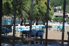 Από την Σκόπελο προς το υπουργείο πολιτισμού και τον δήμο Σκοπέλου ντροπή σας για αυτήν σας την ενέργεια, να τιμωρηθούν τώρα οι υπεύθυνοι!