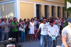 Δίωξη για ανθρωποκτονία από πρόθεση εν βρασμώ ψυχής στον 24χρονο που σκότωσε τον ληστή που μπήκε σπίτι του (Bίντεο-Φώτος)