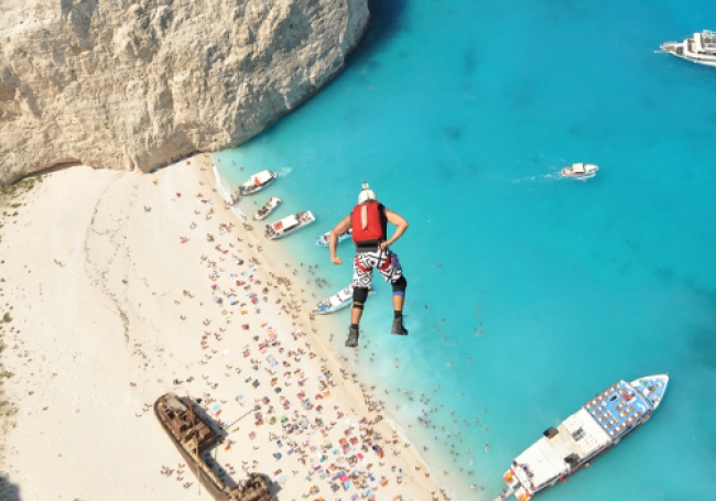 Τραγικός θάνατος Άγγλου base jumper στη Ζάκυνθο - Φωτογραφία 2