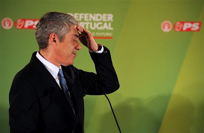 Πιέζουν τον Πορτογάλο Πρωθυπουργό να επαναδιαπραγματευθεί το μνημόνιο - Φωτογραφία 1