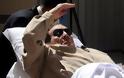 Από μια κλωστή κρέμεται η ζωή του Μουμπάρακ