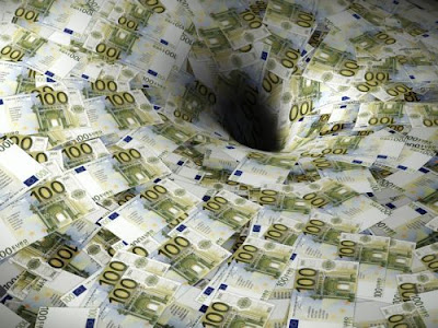 Στα 5,1 δισ. ευρώ το ταμειακό έλλειμμα στο πεντάμηνο - Φωτογραφία 1
