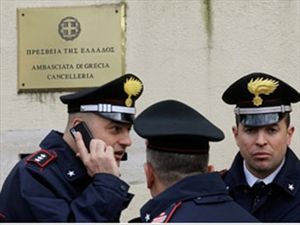 Ιταλία: Συντονισμένη δράση των Ιταλών αναρχικών με την Ελλάδα - Φωτογραφία 1