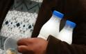 Ελλάδα ώρα μηδέν: Μάνα κλέβει γάλα και παιδί λιποθυμησε από ασιτία!