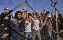 Ανοχύρωτη η Ελλάδα στα κύματα λαθρομεταναστών