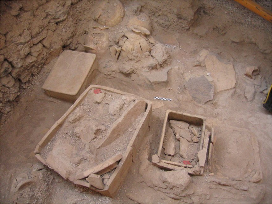 Νέα σπουδαία αρχαιολογικά ευρήματα στο Ακρωτήρι της Σαντορίνης - Φωτογραφία 3