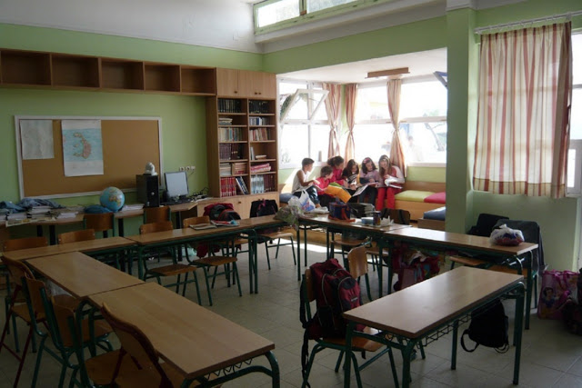 H ''κραυγή αγωνίας'' μαθήτριας από την Κεφαλονιά για την παιδεία: Θέλω να μάθω γράμματα αλλά δεν έχουμε δασκάλα (φωτό) - Φωτογραφία 1