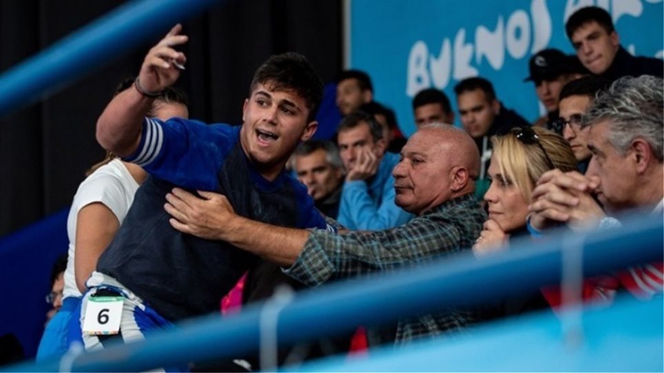Έλληνας αθλητής της άρσης βαρών προκάλεσε σοβαρό επεισόδιο στους Ολυμπιακούς Αγώνες Νέων - Φωτογραφία 1