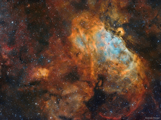 M16: In and Around the Eagle Nebula - Φωτογραφία 1