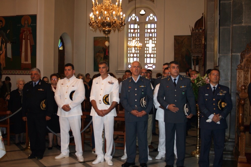 Οι αστυνομικοί της Κρήτης τίμησαν τον Άγιο Αρτέμιο (φωτογραφίες) - Φωτογραφία 6
