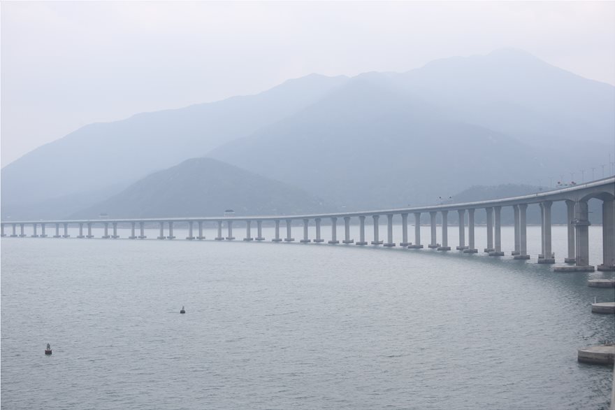 Αυτή είναι η μεγαλύτερη θαλάσσια γέφυρα στον κόσμο μήκους 55 χιλιομέτρων - Φωτογραφία 3