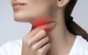 Πόνος στον λαιμό: Tι μπορεί να κρύβει;