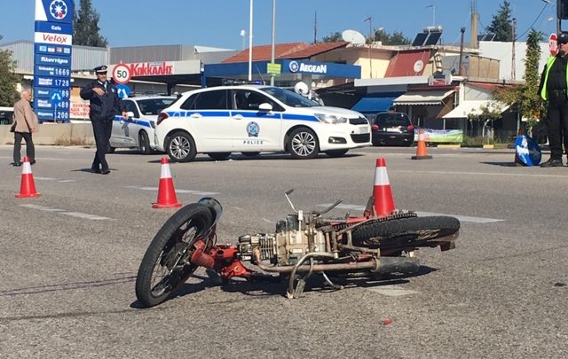 Αγρίνιο: Σύγκρουση αστικού λεωφορείου και δικύκλου στην εθνική – σοβαρά τραυματίας 37χρονος (φωτο) - Φωτογραφία 1