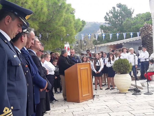 28Η ΟΚΤΩΒΡΙΟΥ: ΜΕ ΛΑΜΠΡΟΤΗΤΑ ΕΟΡΤΑΣΤΗΚΕ Η ΕΠΕΤΕΙΟΣ ΤΟΥ ΟΧΙ ΣΤΗ ΒΟΝΙΤΣΑ | ΦΩΤΟ Στέλλα Λιάπη - Φωτογραφία 183