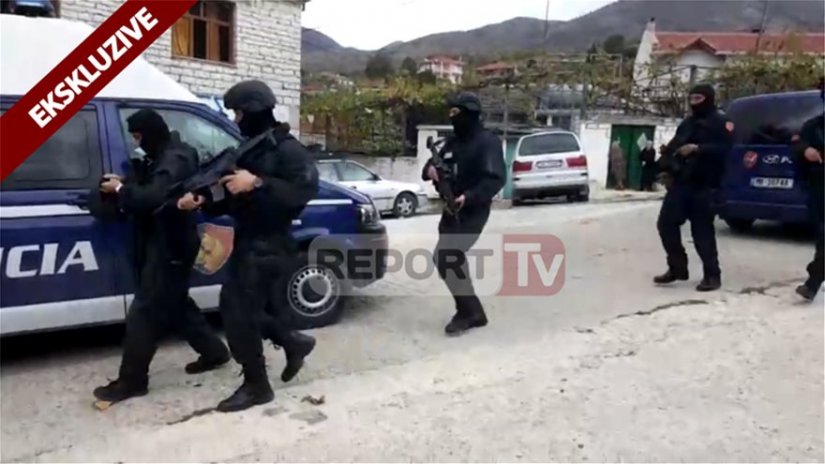 ΕΚΤΑΚΤΟ: Οι αλβανικές ειδικές δυνάμεις δολοφόνησαν τον ομογενή που σήκωσε την ελληνική σημαία στο Αργυρόκαστρο! (upd 4) - Φωτογραφία 14