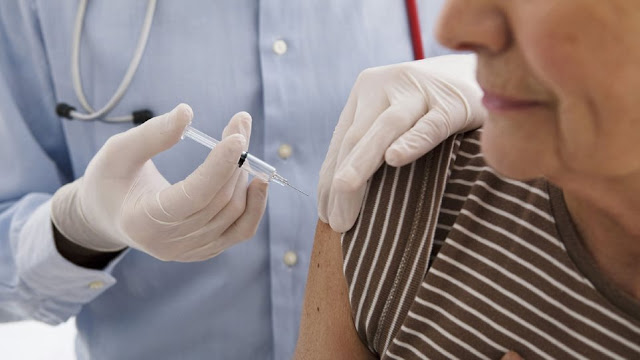 Απαραίτητος ο εμβολιασμός σε παιδιά και ενήλικες επισημαίνουν οι ειδικοί - Φωτογραφία 1