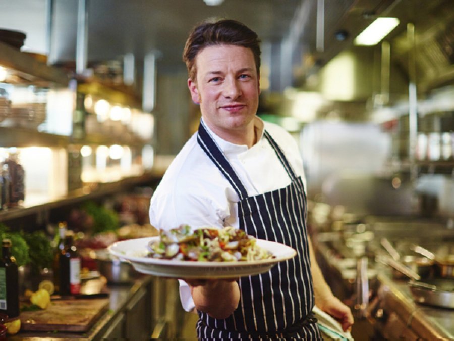 Jamie Oliver: Δεν έχει πια χρήματα να στηρίξει τα ιταλικά του εστιατόρια - Έβαλε 13 εκατ. λίρες από την τσέπη του - Φωτογραφία 1