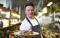 Jamie Oliver: Δεν έχει πια χρήματα να στηρίξει τα ιταλικά του εστιατόρια - Έβαλε 13 εκατ. λίρες από την τσέπη του