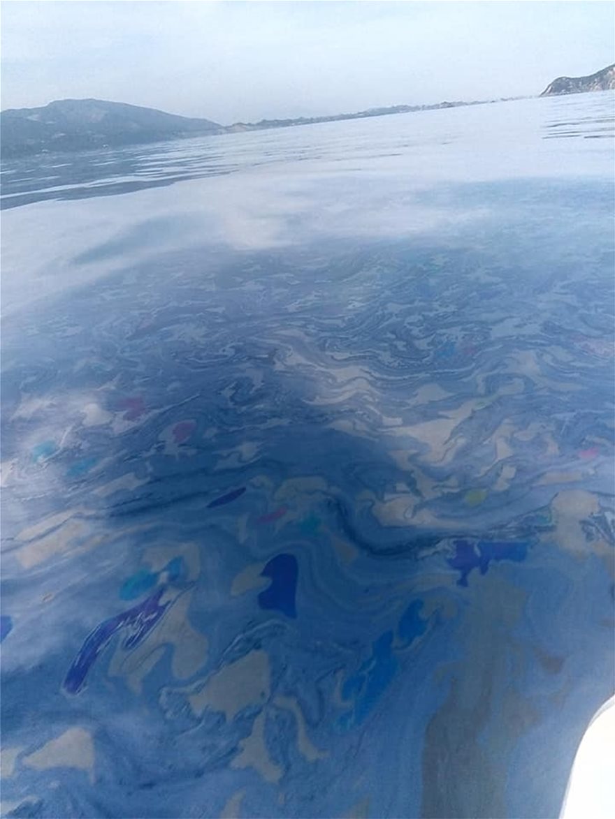 Ζάκυνθος: Πετρέλαιο στη θάλασσα του Μαραθία μετά τον σεισμό των 6,6 Ρίχτερ - Φωτογραφία 4