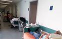 Γολγοθάς για εκατοντάδες ασθενείς στην εφημερία του νοσοκομείου “Αττικόν” - Οκτώ ώρες αναμονή - Φωτογραφία 2