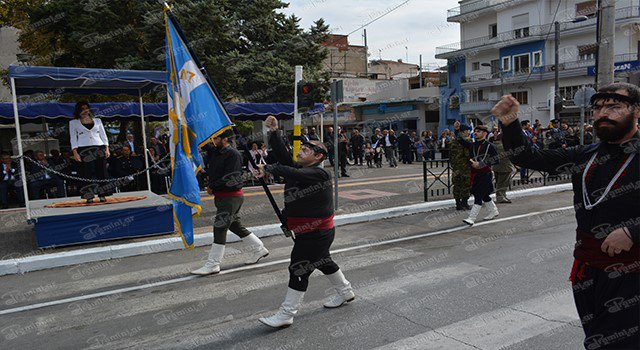 Η άρνηση του Μητροπολίτη Δράμας κ. Παύλου κέρδισε το διαδίκτυο - Φωτογραφία 4