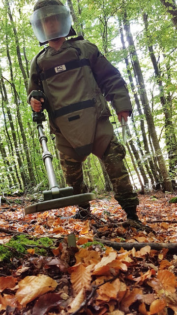 Κοινωνική Προσφορά Στρατού Ξηράς Μηνός Οκτωβρίου 2018 στον Τομέα της Εκκαθάρισης Πυρομαχικών από το ΤΕΝΞ - Φωτογραφία 17