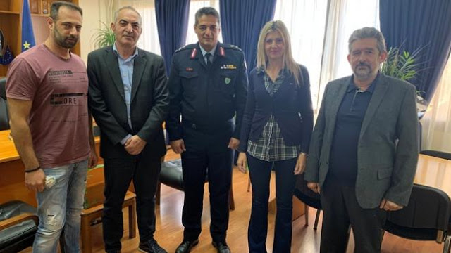Εθιμοτυπική επίσκεψη των Πολιτικών Υπαλλήλων στο Γενικό Περιφερειακό Αστυνομικό Διευθυντή Δυτικής Ελλάδας - Φωτογραφία 1