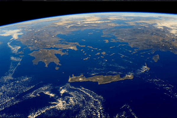 To ITE «στέλνει» ένα σκουλήκι από την Κρήτη στο Διαστημικό Σταθμό ISS - Φωτογραφία 1