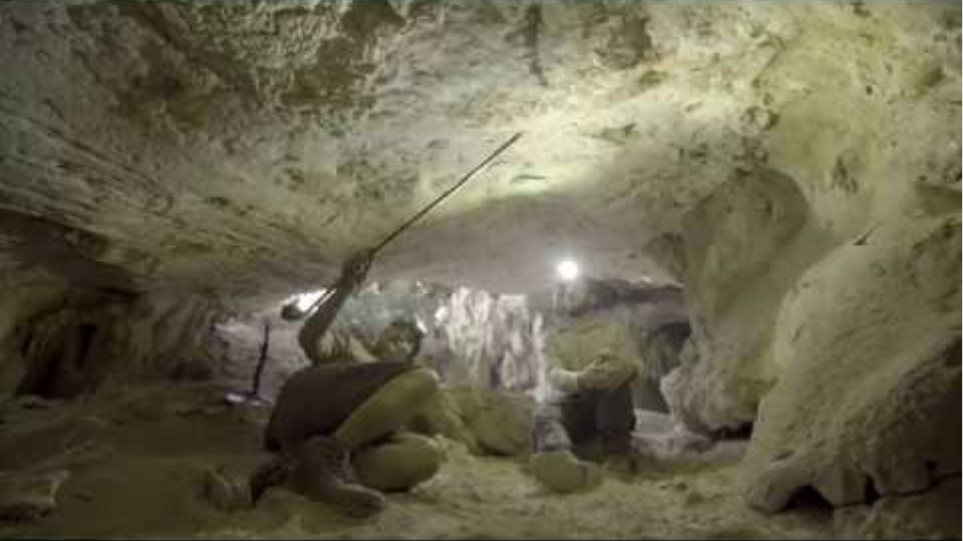 Βραχογραφία 40.000 χρόνων σε σπήλαιο στο Βόρνεο της Ινδονησίας - Φωτογραφία 1