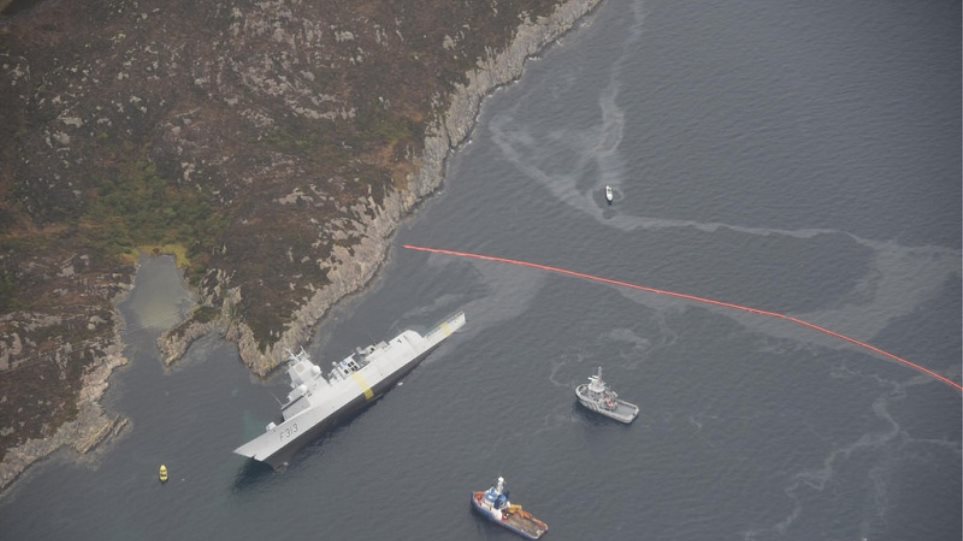 Είχαν προειδοποιήσει τη νορβηγική φρεγάτα πριν συγκρουστεί με το ελληνόκτητο πλοίο - Φωτογραφία 1