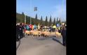 Επικό βίντεο: Βοσκός με πρόβατα «τρέχουν» μαζί με τους αθλητές του Μαραθωνίου