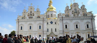 Η κανονική Ουκρανική Ορθόδοξη Εκκλησία διακόπτει κάθε δεσμό με το Οικουμενικό Πατριαρχείο - Φωτογραφία 1