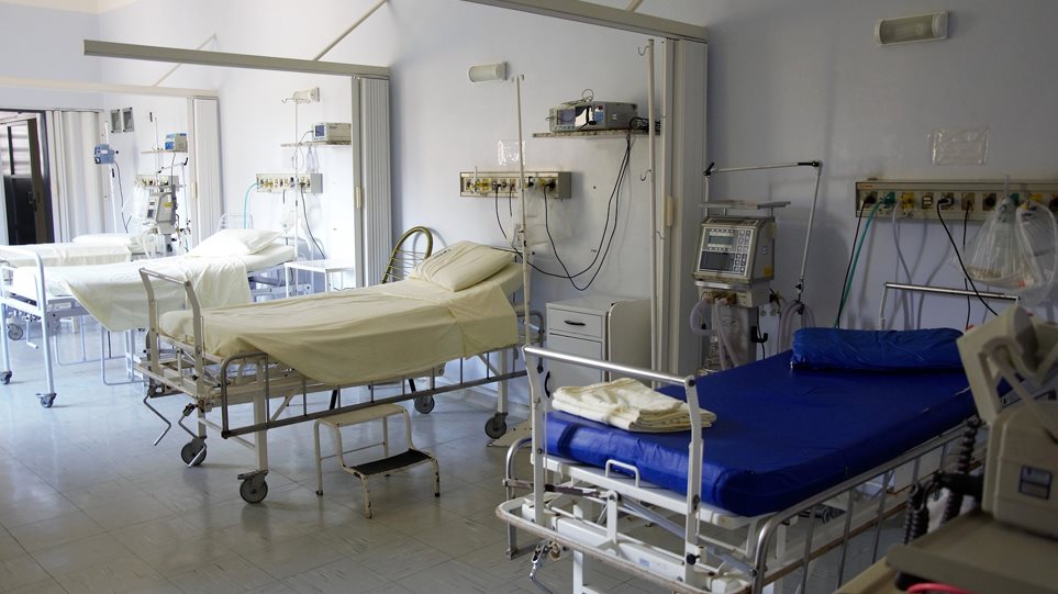 «Δίχτυ προστασίας» από το υπουργείο Υγείας σε ιδιωτική κλινική υπόδικου επιχειρηματία - Φωτογραφία 1