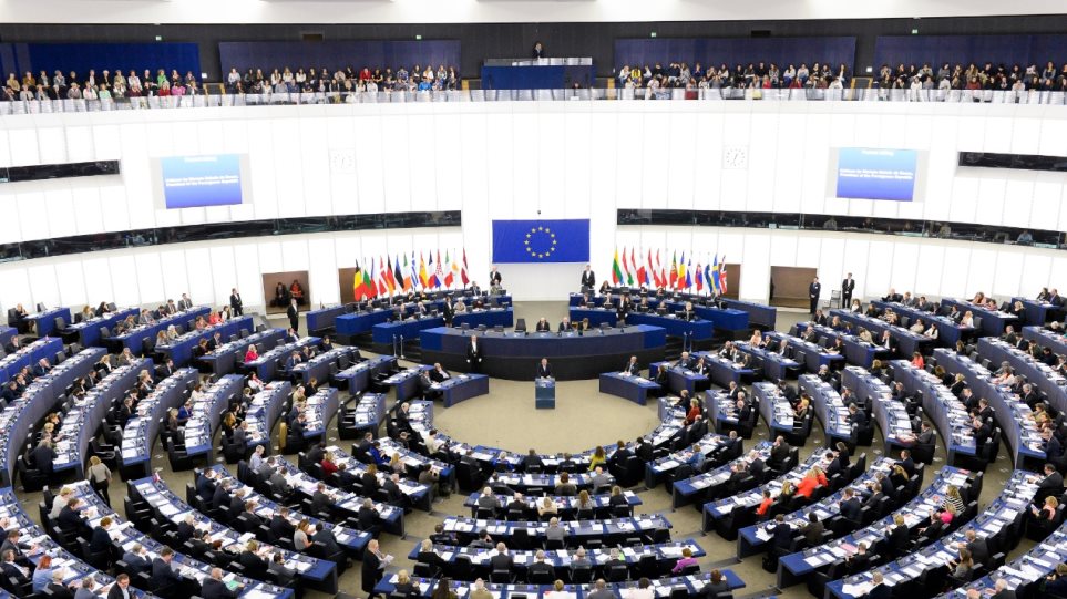 Ευρωπαϊκό Κοινοβούλιο: «Στην απομόνωση» οι ευρωβουλευτές ΣΥΡΙΖΑ, ΑΝΕΛ και Χρυσής Αυγής για την υπόθεση Γεωργίου - Φωτογραφία 1