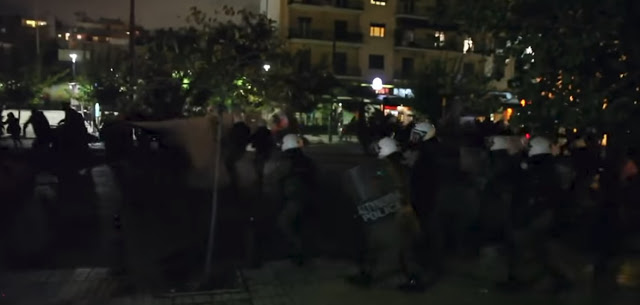 Indymedia: Έτσι χτύπησαν τα ΜΑΤ του ΣΥΡΙΖΑ την πορεία της 17 Νοέμβρη (ΒΙΝΤΕΟ) - Φωτογραφία 1