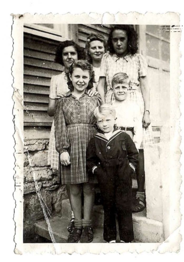 Βρήκε 70 χρόνια μετά την οικογένεια που την έσωσε από το Άουσβιτς - Φωτογραφία 2