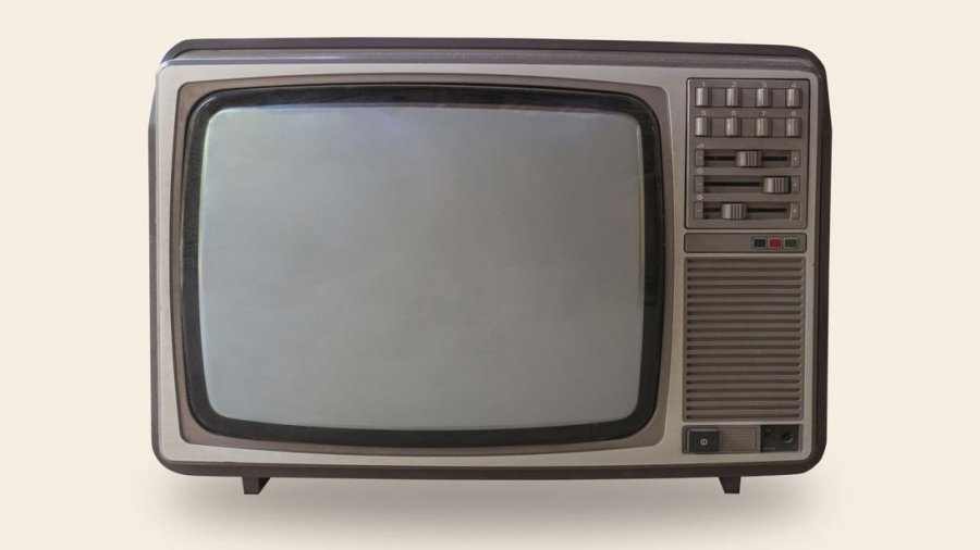 Κι όμως αρκετοί βλέπουν ακόμα ασπρόμαυρη TV στη Βρετανία - Φωτογραφία 1
