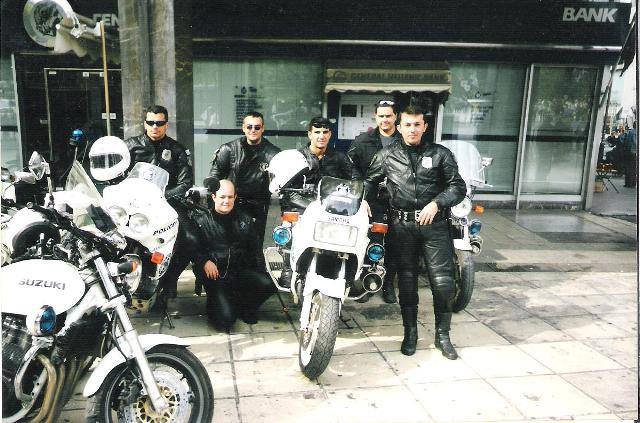 Όχθια Αγρινίου: Αστυνομικοί δεν ξέχασαν τον συνάδελφό τους που «χάθηκε» πριν 15 χρόνια (φωτο) - Φωτογραφία 2