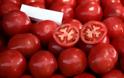 Δεσμεύτηκε 1,5 τόνος ντομάτας σε επιχείρηση ελεγκτών τροφίμων στον Πειραιά