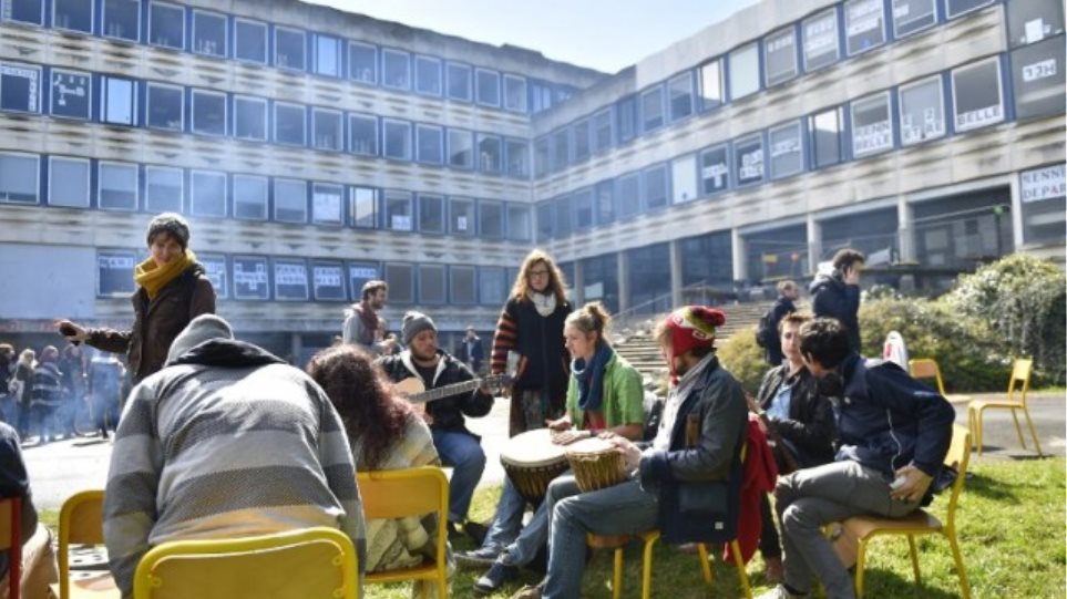 Τα γαλλικά πανεπιστήμια θέλουν κι άλλους ξένους φοιτητές - Φωτογραφία 1