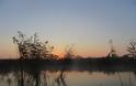 Η λίμνη Οζερός με το πρώτο φως της ημέρας (φωτο) - Φωτογραφία 7