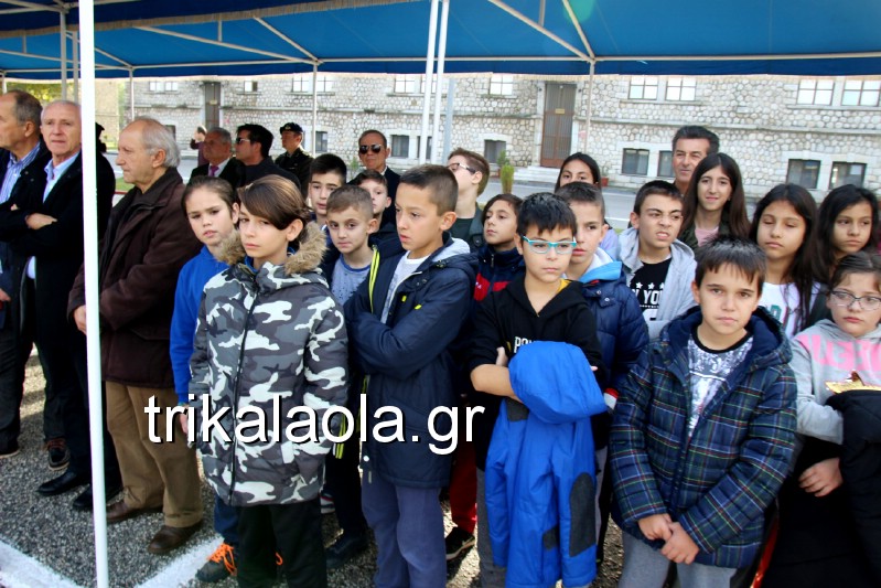 Θεαματικές επιδείξεις της ΣΜΥ στον εορτασμό των Ενόπλων Δυνάμεων - Φωτογραφία 19